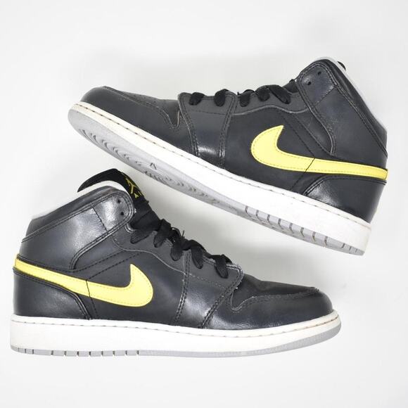 2014 Jordan 1 Mid "Black/Yellow" - Picture 4 of 4